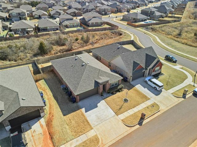14804 Lost Falls Way, Oklahoma City, OK 73142