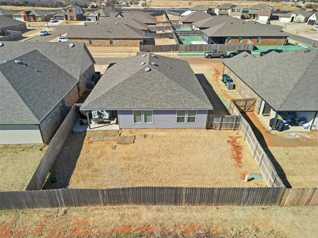 14804 Lost Falls Way, Oklahoma City, OK 73142