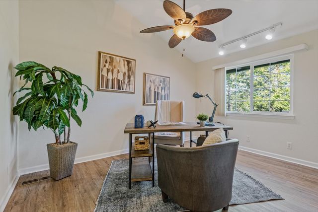 26375 Barb Wire Ln, Colfax, CA 95713