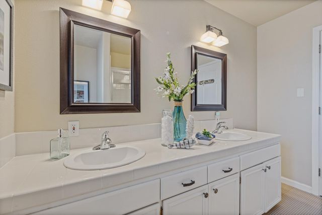 26375 Barb Wire Ln, Colfax, CA 95713