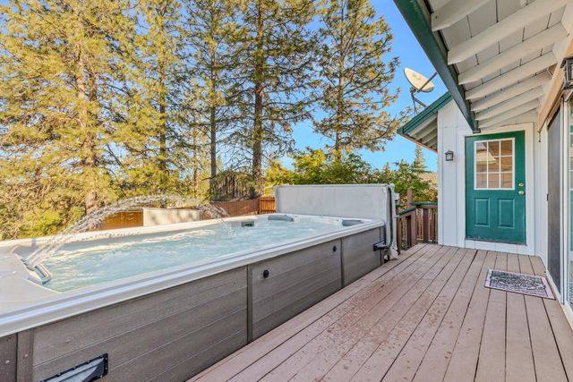 26375 Barb Wire Ln, Colfax, CA 95713