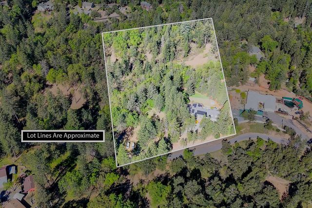 26375 Barb Wire Ln, Colfax, CA 95713