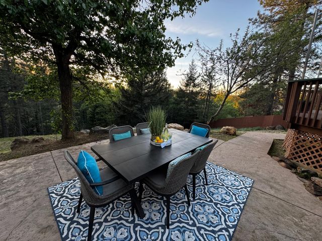 26375 Barb Wire Ln, Colfax, CA 95713