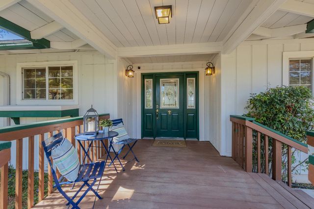 26375 Barb Wire Ln, Colfax, CA 95713