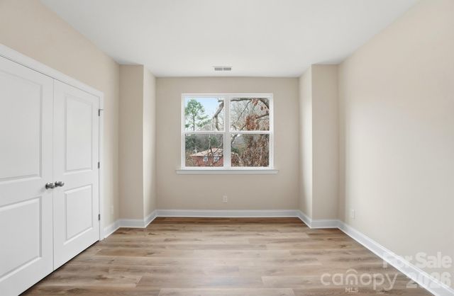 8927, 8929, 8931, 8935 Sharonbrook Drive, Charlotte, NC 28210