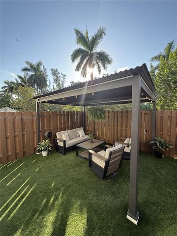 24474 SW 119th Pl, Homestead, FL 33032