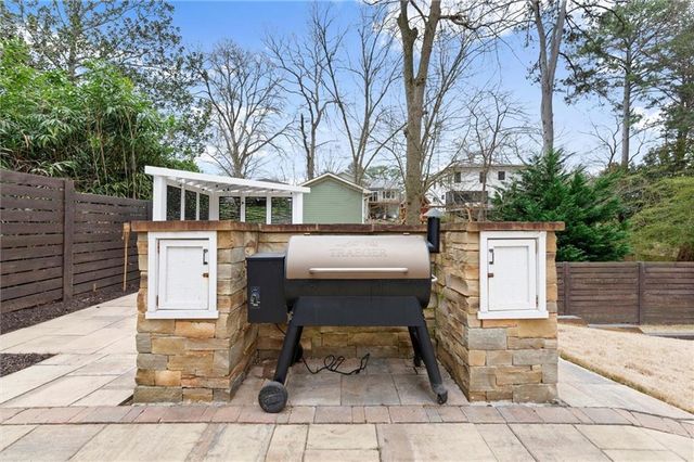 1125 Janes NE Lane, Atlanta, GA 30324