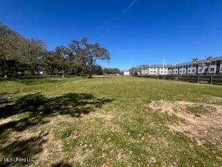 2484 Beach Boulevard, Biloxi, MS 39531