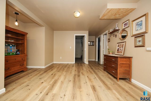 805 S Blaine St Street, Lennox, SD 57039