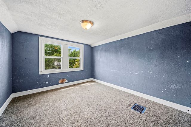 13405 Bartlett Avenue, Cleveland, OH 44120