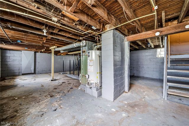 13405 Bartlett Avenue, Cleveland, OH 44120