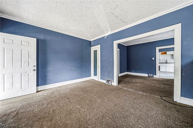 13405 Bartlett Avenue, Cleveland, OH 44120