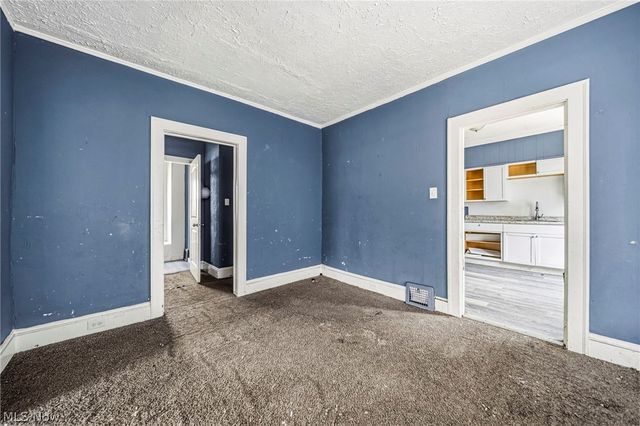 13405 Bartlett Avenue, Cleveland, OH 44120