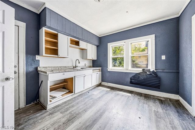 13405 Bartlett Avenue, Cleveland, OH 44120