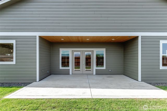 402 E Heatherstone Court, Ellensburg, WA 98926