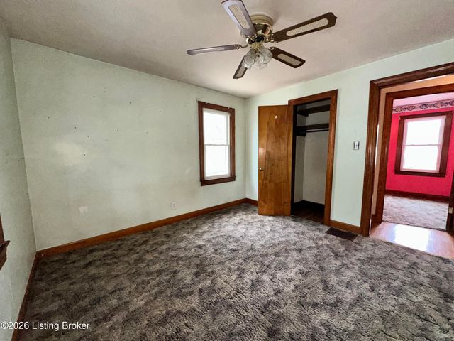 1346 Lillian Ave, Louisville, KY 40208