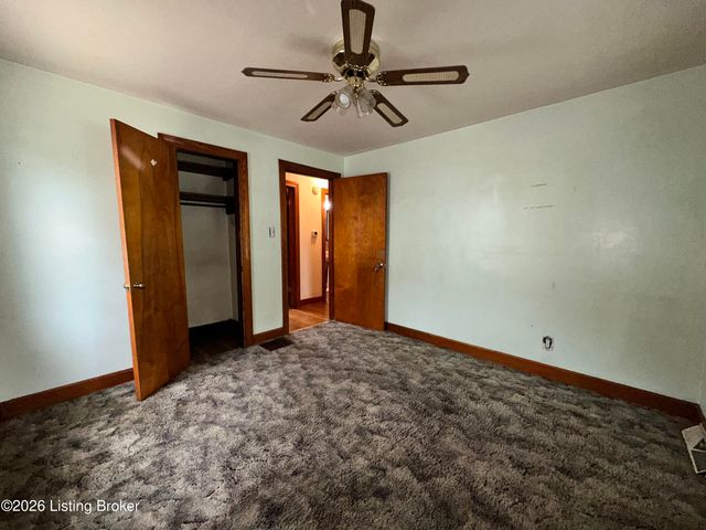 1346 Lillian Ave, Louisville, KY 40208
