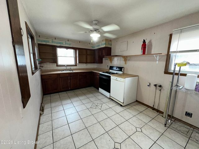 1346 Lillian Ave, Louisville, KY 40208