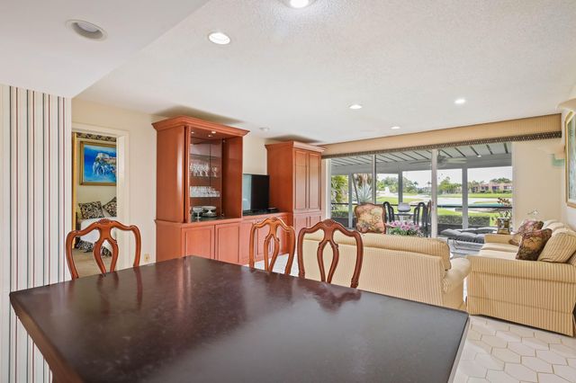 4541 Luxemburg Court, Greenacres, FL 33467