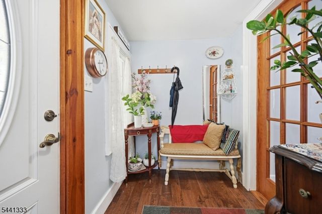 207 Buchanan St, Linden City, NJ 07036
