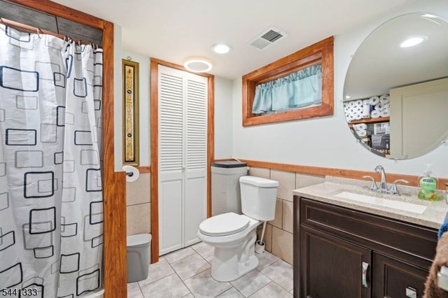 207 Buchanan St, Linden City, NJ 07036