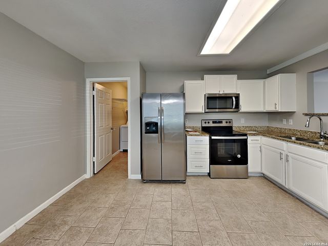 2814 Coast Plain, San Antonio, TX 78245