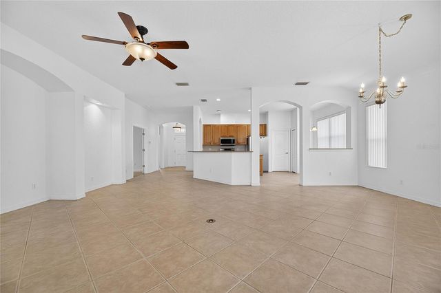 1013 EMERALD DUNES DRIVE, Sun City Center, FL 33573