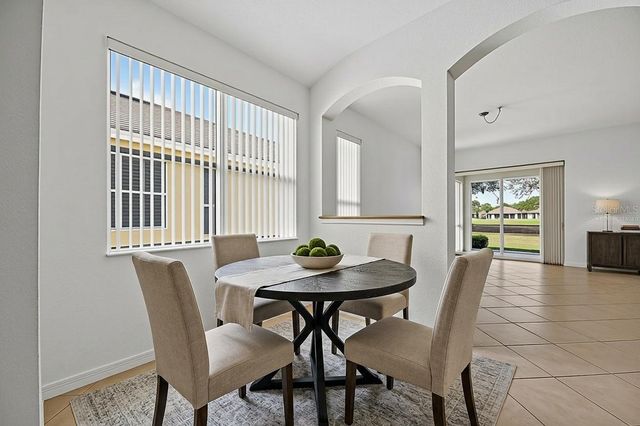 1013 EMERALD DUNES DRIVE, Sun City Center, FL 33573