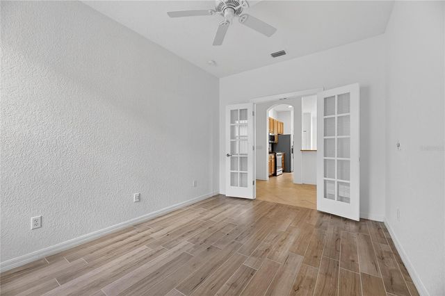 1013 EMERALD DUNES DRIVE, Sun City Center, FL 33573