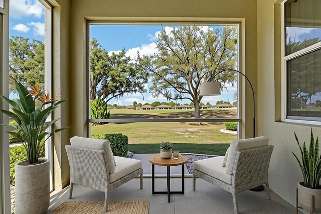 1013 EMERALD DUNES DRIVE, Sun City Center, FL 33573