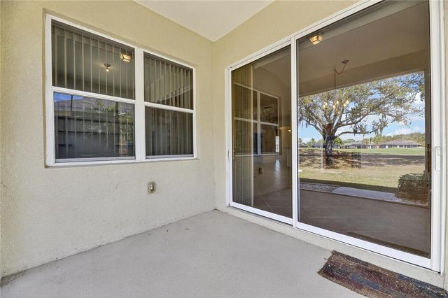 1013 EMERALD DUNES DRIVE, Sun City Center, FL 33573