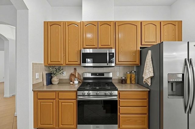 1013 EMERALD DUNES DRIVE, Sun City Center, FL 33573