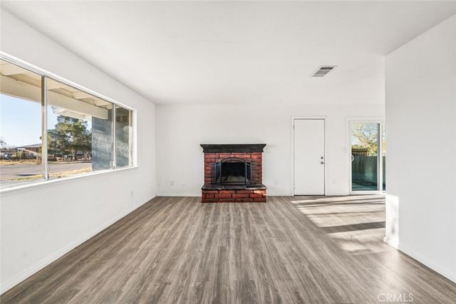 40974 156th Street E, Lake Los Angeles, CA 93535