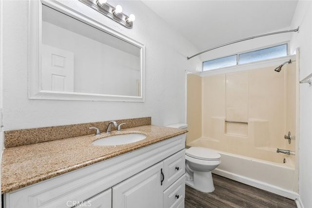 40974 156th Street E, Lake Los Angeles, CA 93535