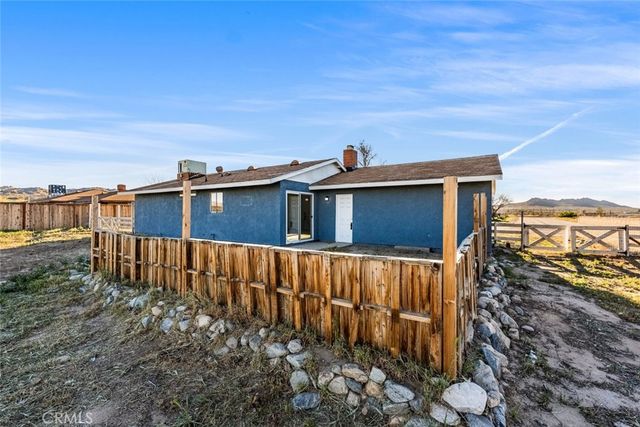 40974 156th Street E, Lake Los Angeles, CA 93535