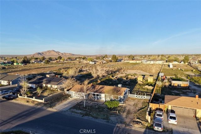 40974 156th Street E, Lake Los Angeles, CA 93535