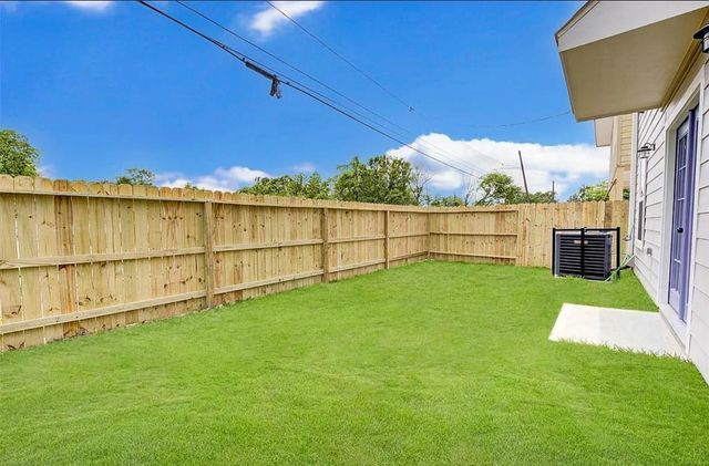 8361 Tate Street, Houston, TX 77028