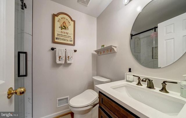 4113 MEADOW FIELD CT, Fairfax, VA 22033