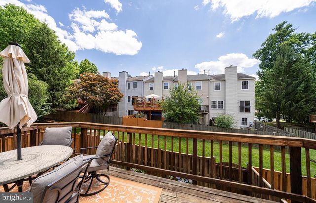 4113 MEADOW FIELD CT, Fairfax, VA 22033