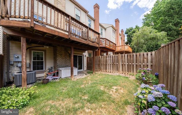 4113 MEADOW FIELD CT, Fairfax, VA 22033