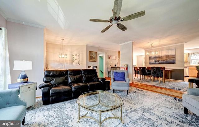 4113 MEADOW FIELD CT, Fairfax, VA 22033