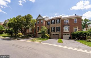 4113 MEADOW FIELD CT, Fairfax, VA 22033