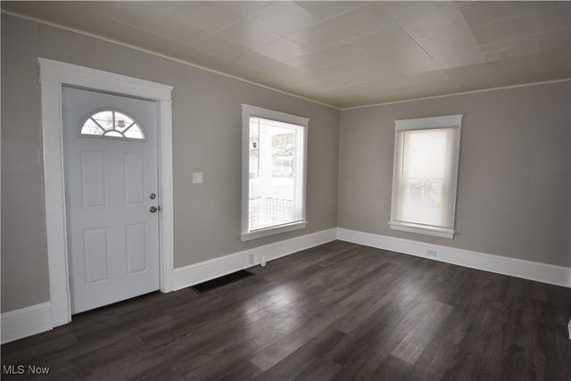 5425 Adams Avenue, Ashtabula, OH 44004