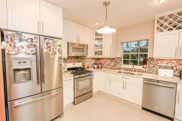 1700 SW 14th Ave, Miami, FL 33145