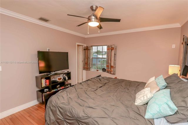 1700 SW 14th Ave, Miami, FL 33145