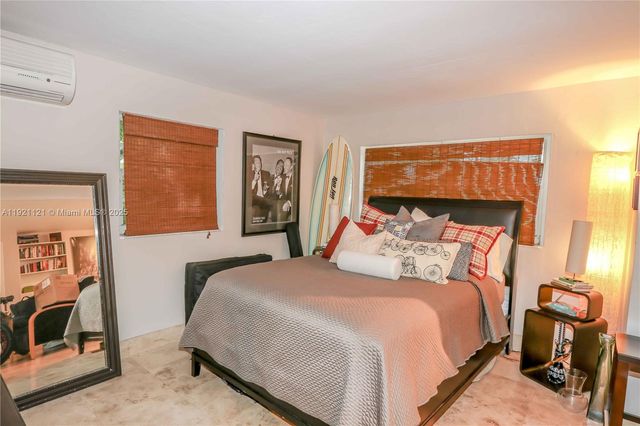 1700 SW 14th Ave, Miami, FL 33145