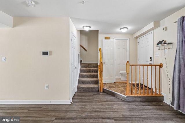 6233 E HIL MAR CIR, District Heights, MD 20747