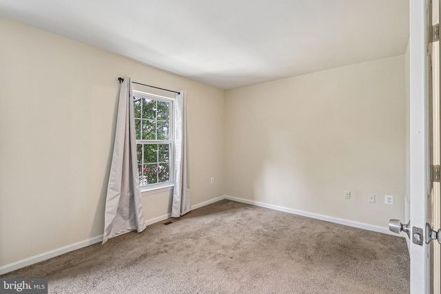 6233 E HIL MAR CIR, District Heights, MD 20747