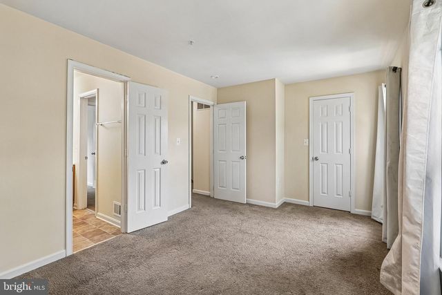 6233 E HIL MAR CIR, District Heights, MD 20747