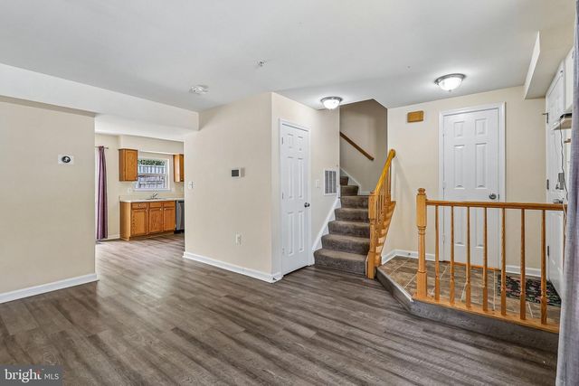 6233 E HIL MAR CIR, District Heights, MD 20747
